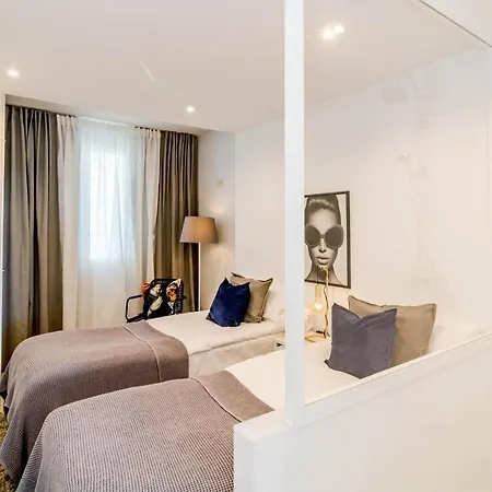 Eld2- Luxury 3 Bedroom Penthouse In Nueva Andalucia