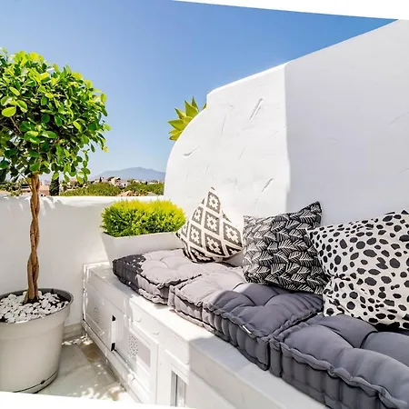 Eld2- Luxury 3 Bedroom Penthouse In Nueva Andalucia * Marbella