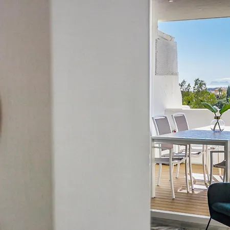 Eld2- Luxury 3 Bedroom Penthouse In Nueva Andalucia Marbella